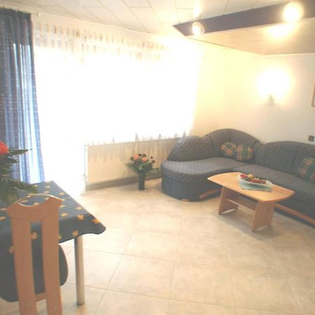 Landgasthof - Hotel Zum Stern Linden  المظهر الخارجي الصورة