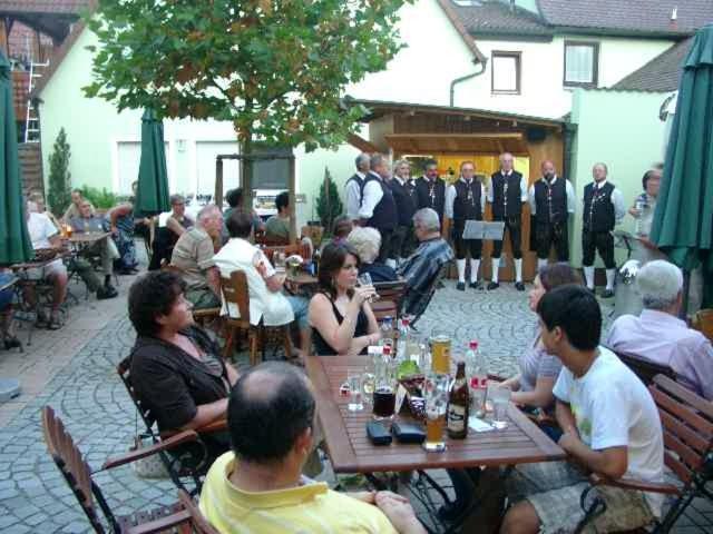 Landgasthof - Hotel Zum Stern Linden  المظهر الخارجي الصورة